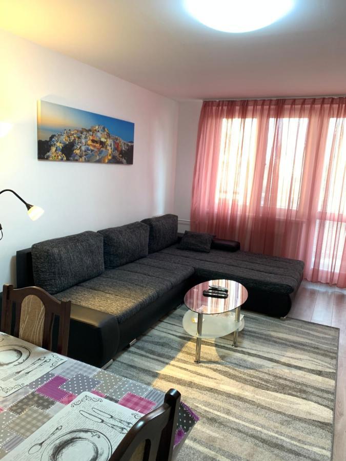 Apartament Tt10 Botanicka Трнава Екстериор снимка