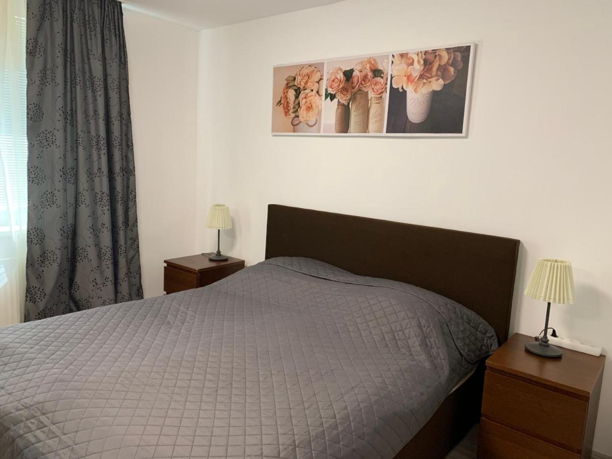 Apartament Tt10 Botanicka Трнава Екстериор снимка