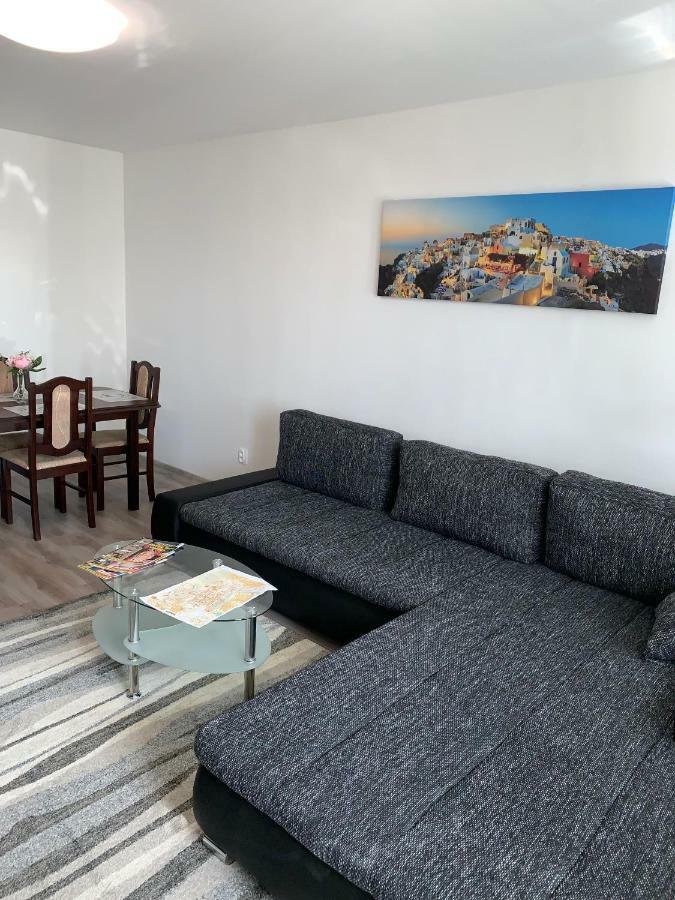 Apartament Tt10 Botanicka Трнава Екстериор снимка