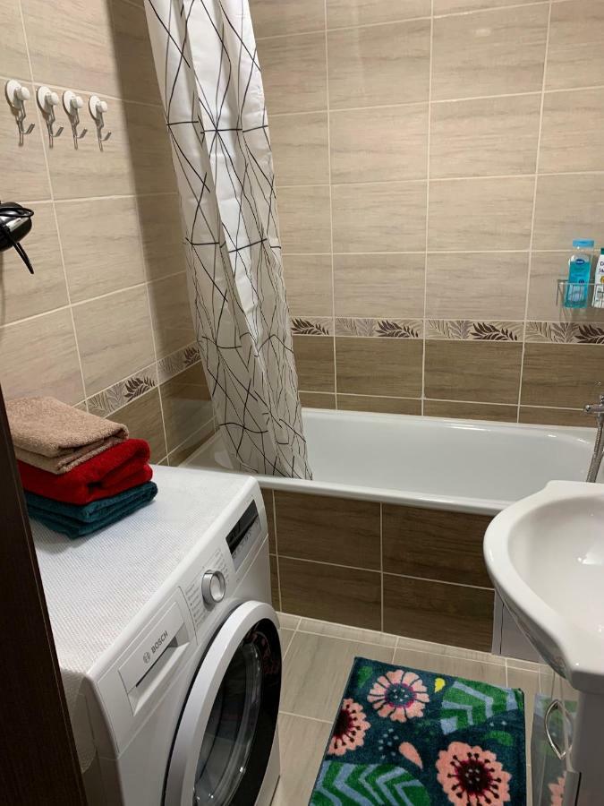 Apartament Tt10 Botanicka Трнава Екстериор снимка